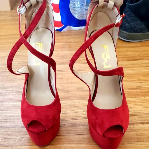 Womens Sz 8 FSJ Stilettos - Picture 1 of 7